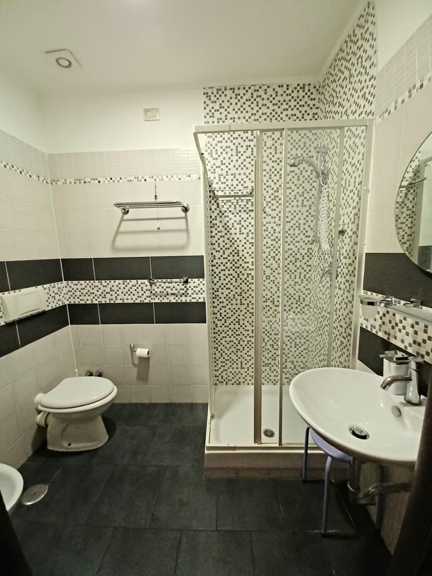 Leone Otel Roma Dış mekan fotoğraf